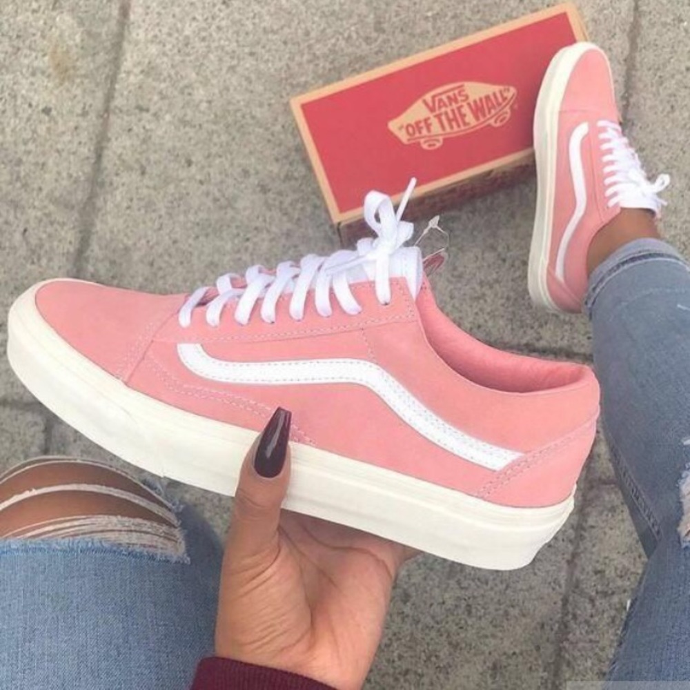 NWOT Van classic pink sneaker